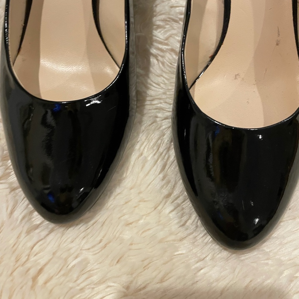 Nine West Wedge Heels - Picture 8 of 9